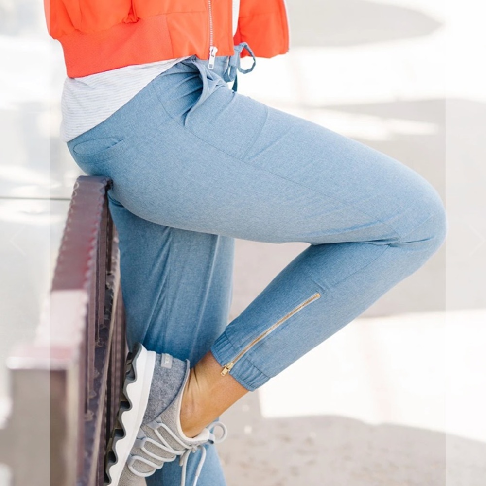 Albion Jetsetters XS Petite Light Blue Chambray